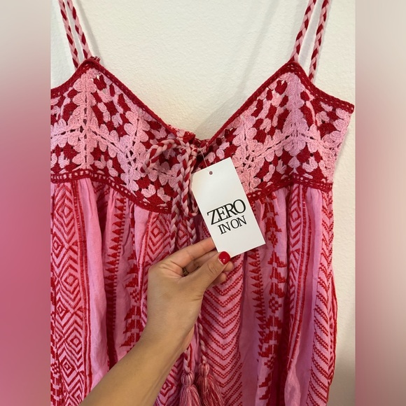 NWT DRESS - Picture 5 of 8